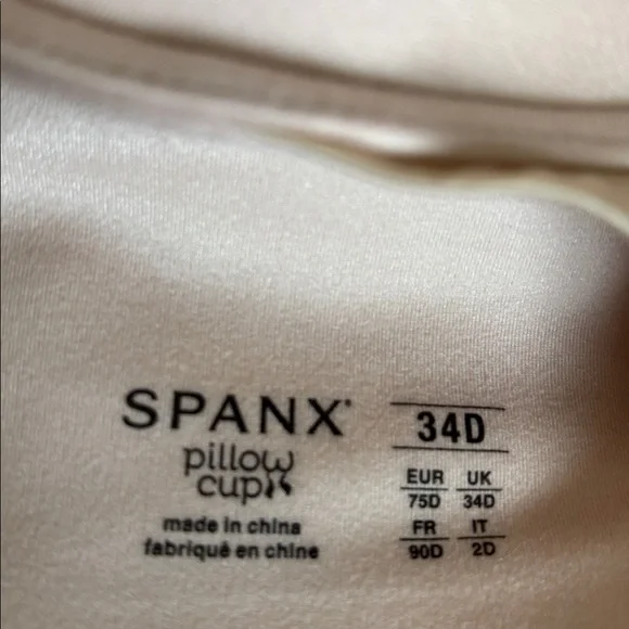 Spanx Underwire Bra Full Coverage Pillow Cup Signature Comfort Strap - Picture 4 of 7